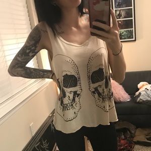 Skull top